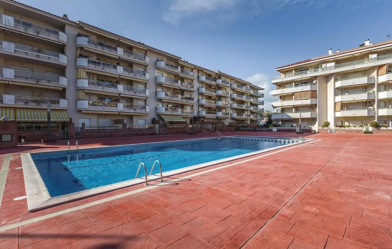 Nice Apartment In Blanes With Kitchen 西班牙