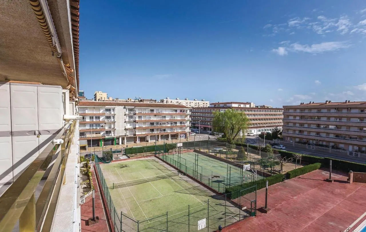 Nice Apartment In Blanes With Kitchen