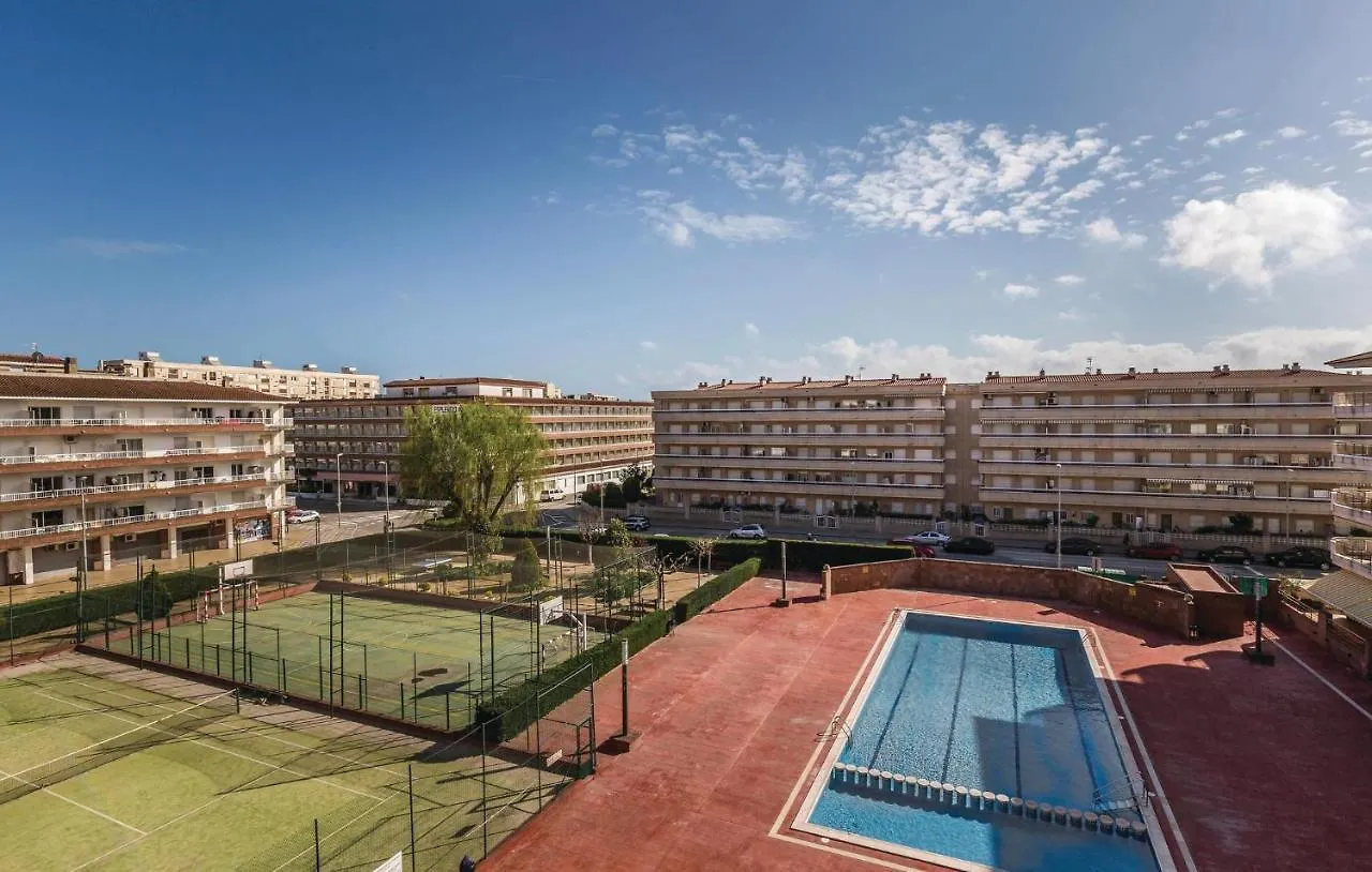Nice Apartment In Blanes With Kitchen