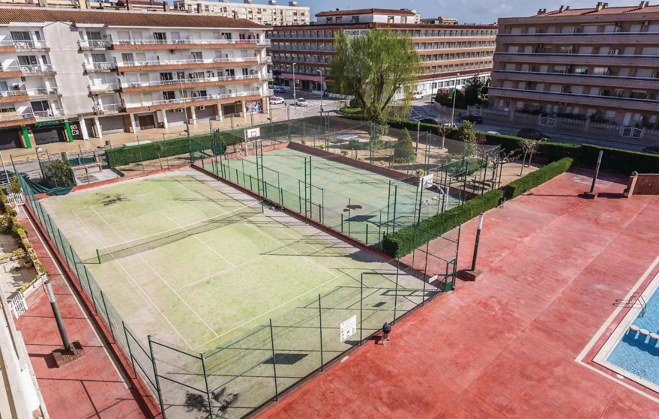 Nice Apartment In Blanes With Kitchen